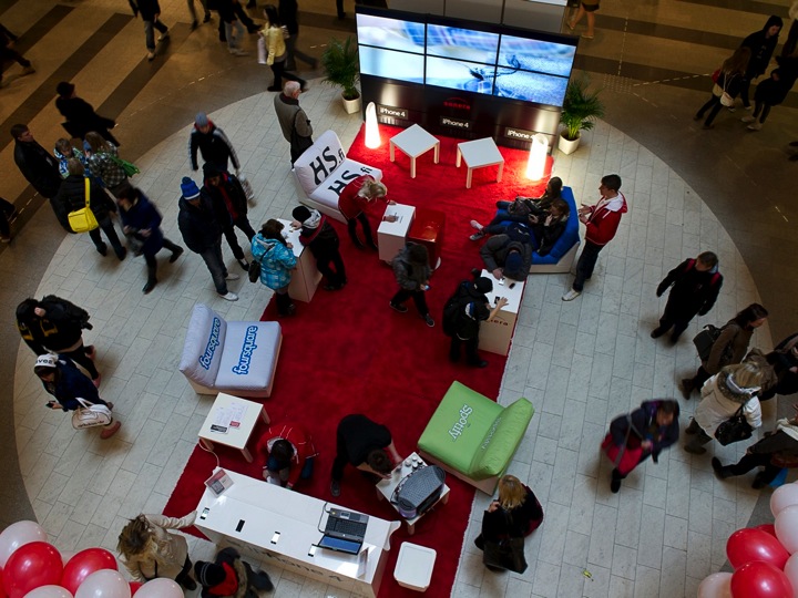 iPhone 4 Nationwide Launch – Telia / Sonera Events case | Fridays