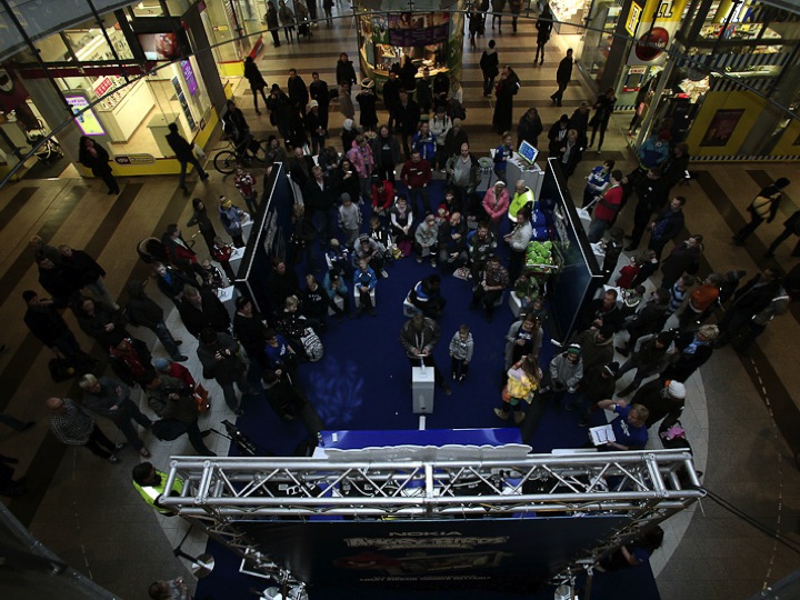 Angry Birds Finnish Championship at a shopping mall, aerial view