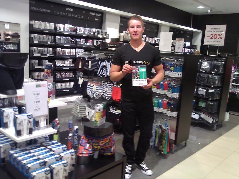 Muchachomalo sales promoter at a department store
