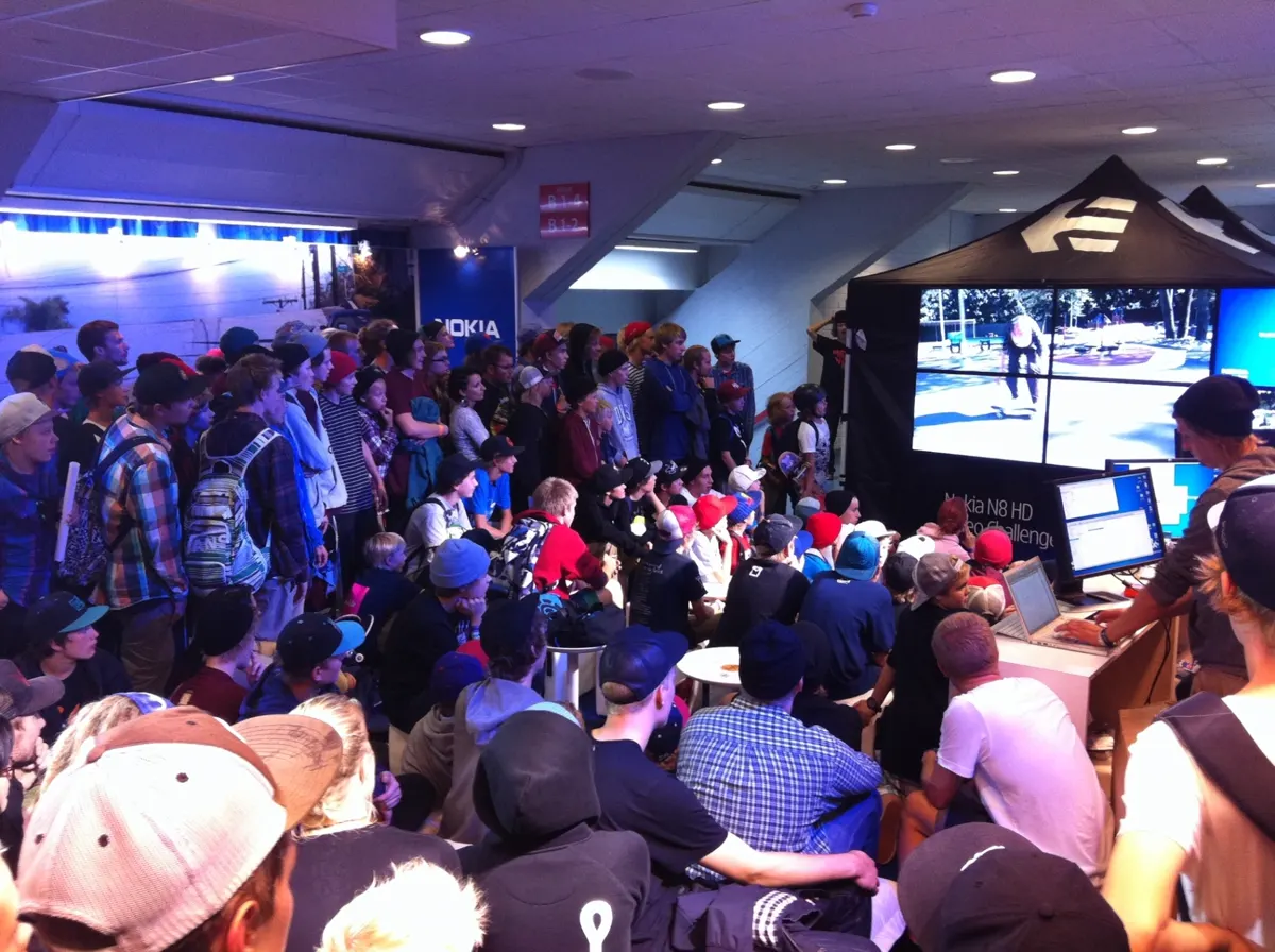 Audience watching the Nokia N8 HD Video Challenge competition