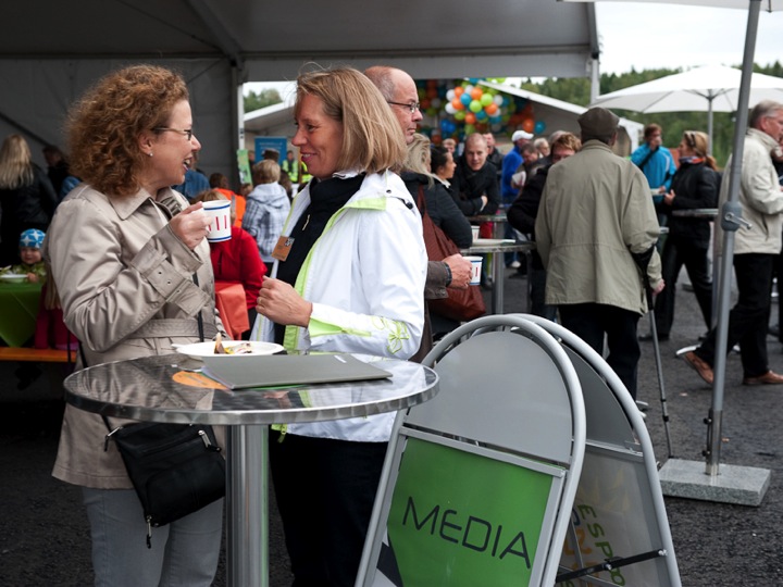 Suurpelto Electric Car event: media area and guests