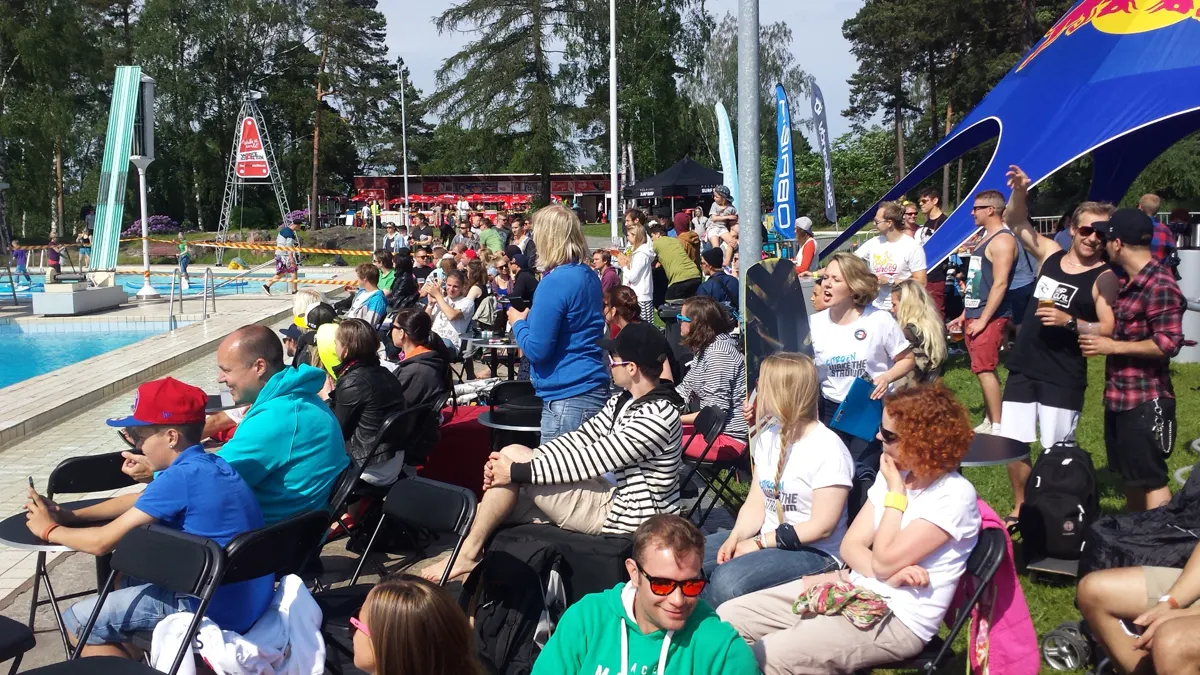 Wake The Stadium event audience by the swimming pool